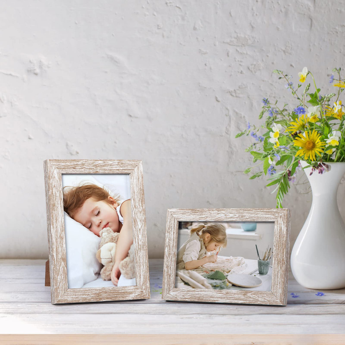 Giftgarden frame with HD glass provides crystal-clear photo display
