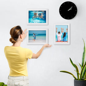 Giftgarden clear plexiglass front protects photos while preserving clarity.