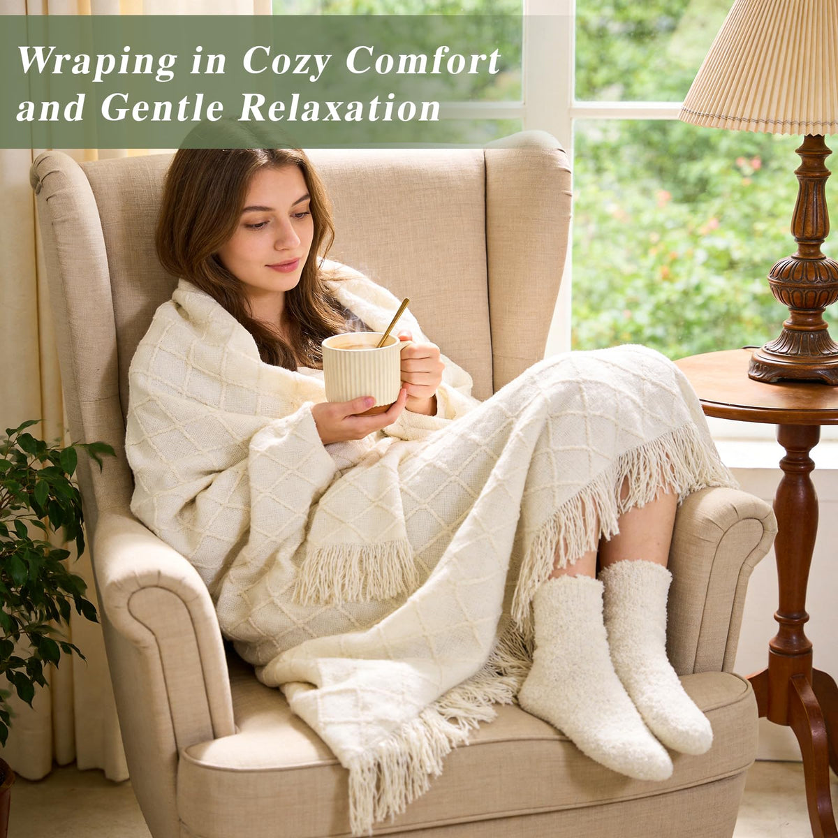 GIFTINBOX 14oz ceramic cup ideal for comforting hot beverages.