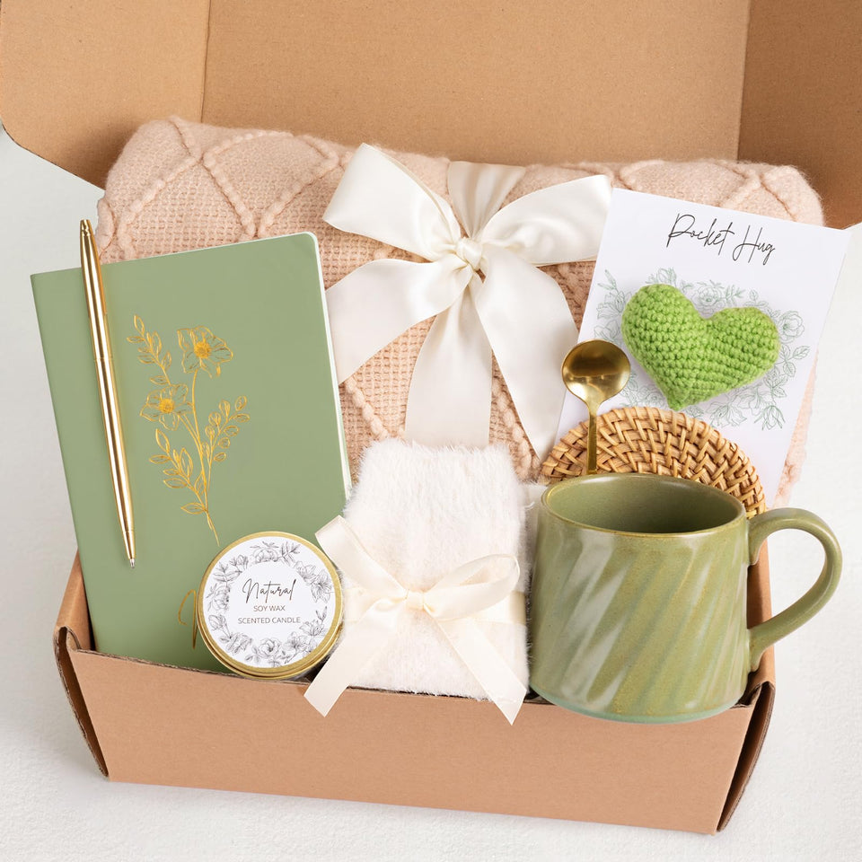 Giftissimo Birthday Gift Box for Women—perfect milestone surprise for her.