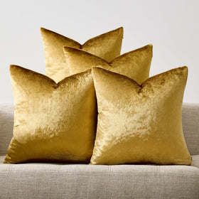 GIGIZAZA velvet gold pillow cover with invisible zipper detail for a clean line