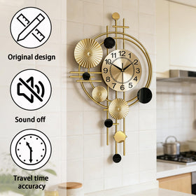 Gilacco silent quartz movement ensures a peaceful environment in any room.