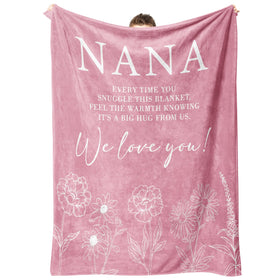 GiltGlimmer Nana blanket with heartfelt message in pink for cozy moments