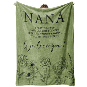 GiltGlimmer Nana blanket with heartfelt message for cozy moments