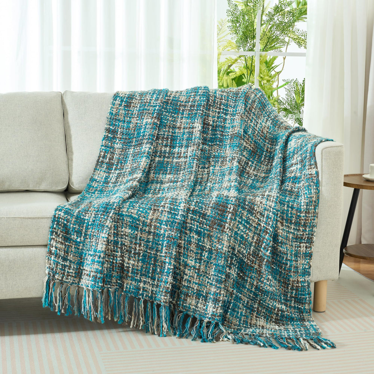 GINAMUSE cable-knit inspired throw adding depth to room