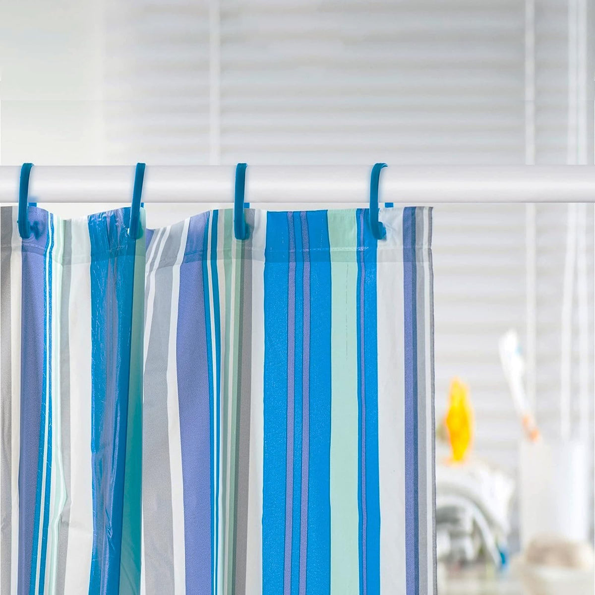 Ginbel Direct anti-slip system keeps curtains in place