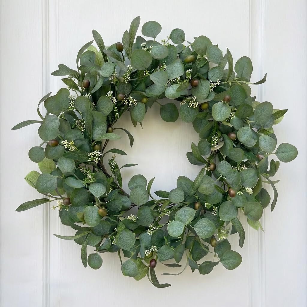 GinzeTop wreath ready to fluff into full 24-inch shape with easy care
