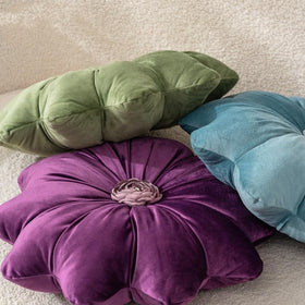 GKWW handmade pleated design adds refined texture