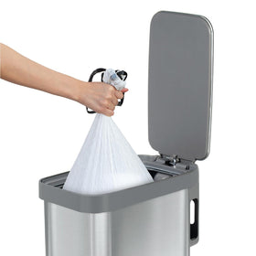 Glad Slim Trash Can stay-open lid for easy meal prep and cleaning tasks.