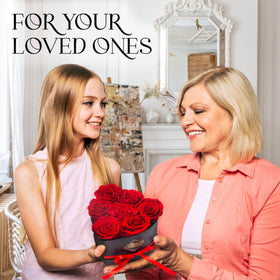 GLAMOUR BOUTIQUE blue rose heart box adds modern elegance to spaces