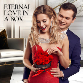 GLAMOUR BOUTIQUE preserved roses detail emphasizes premium preservation quality