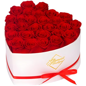 GLAMOUR BOUTIQUE preserved red roses in white heart box for lasting elegance