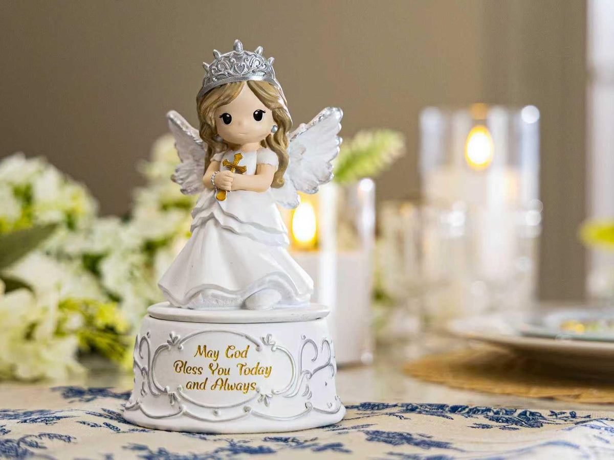 Gleemoria packaging and box details, premium presentation for First Communion gifts