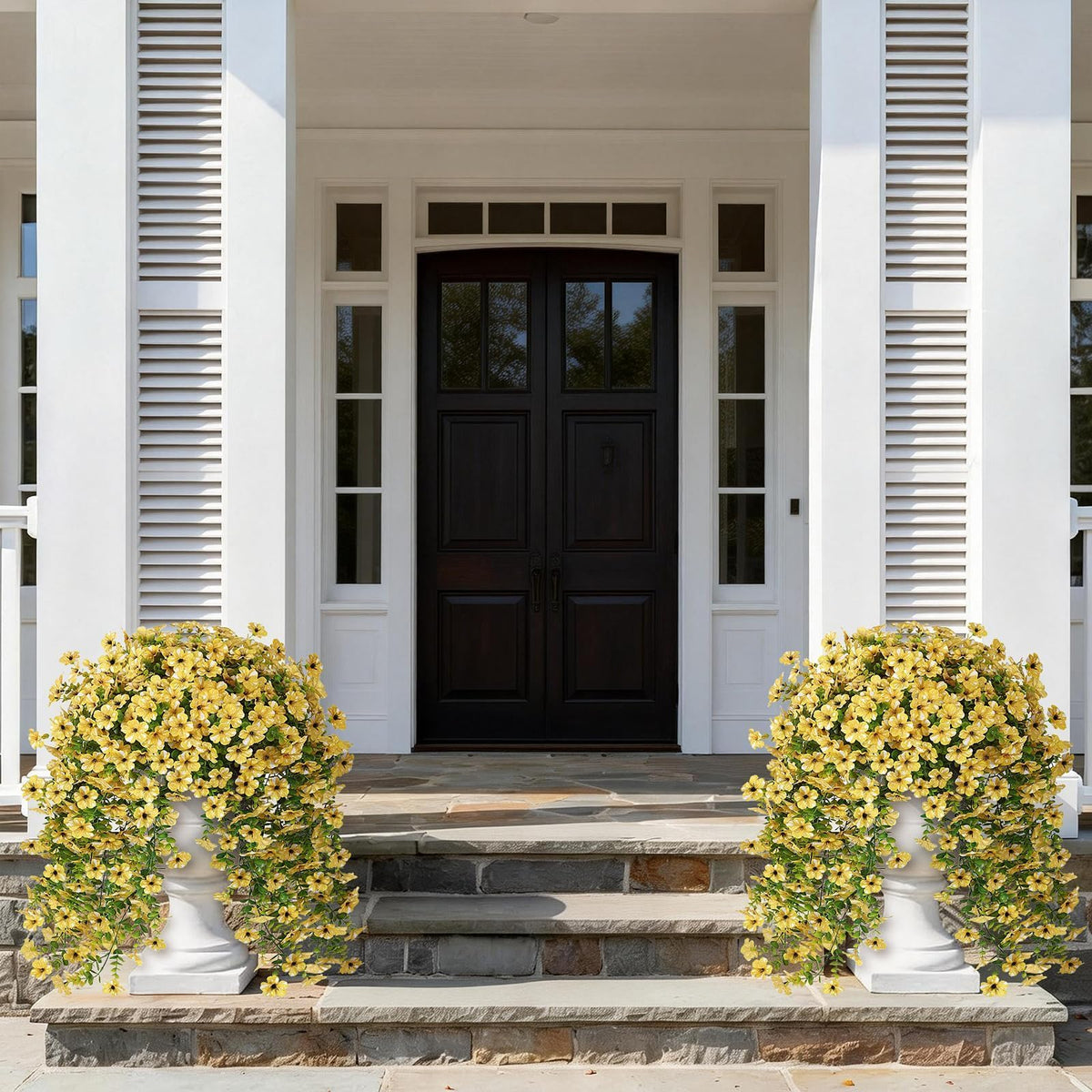 GLIDLION 4-bundle set supports effortless maintenance-free greenery all year.
