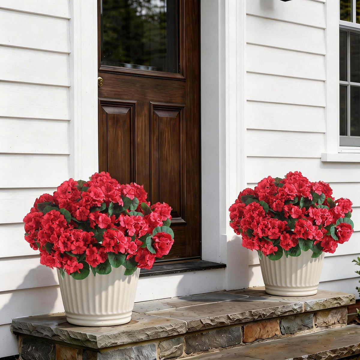 GLIDLION versatile indoor/outdoor decor for front entrances and patios.