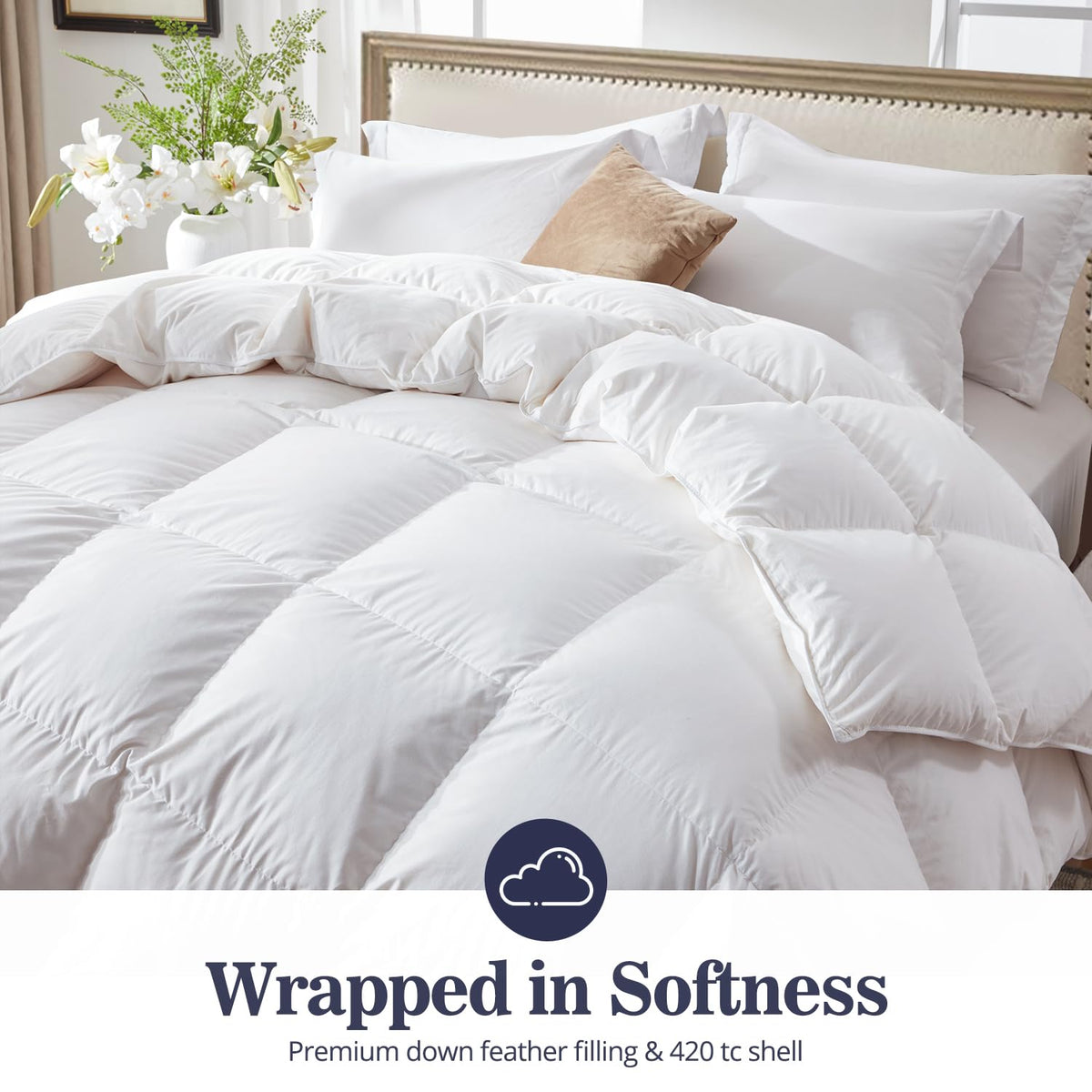 Globon 700-fill-power white down bedding offering balanced warmth and breathability.