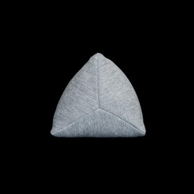 GLORY SEASON buckwheat hulls insert demonstrates adjustable fill for personalized neck support.
