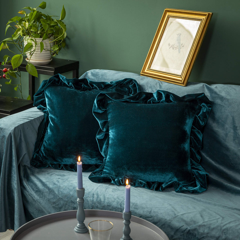 GLORY SEASON malachite velvet pillow cover with pleated edges enhances living room style.