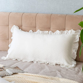 GLORY SEASON natural white cotton with eco-friendly processing for healthier sleep ambiance.