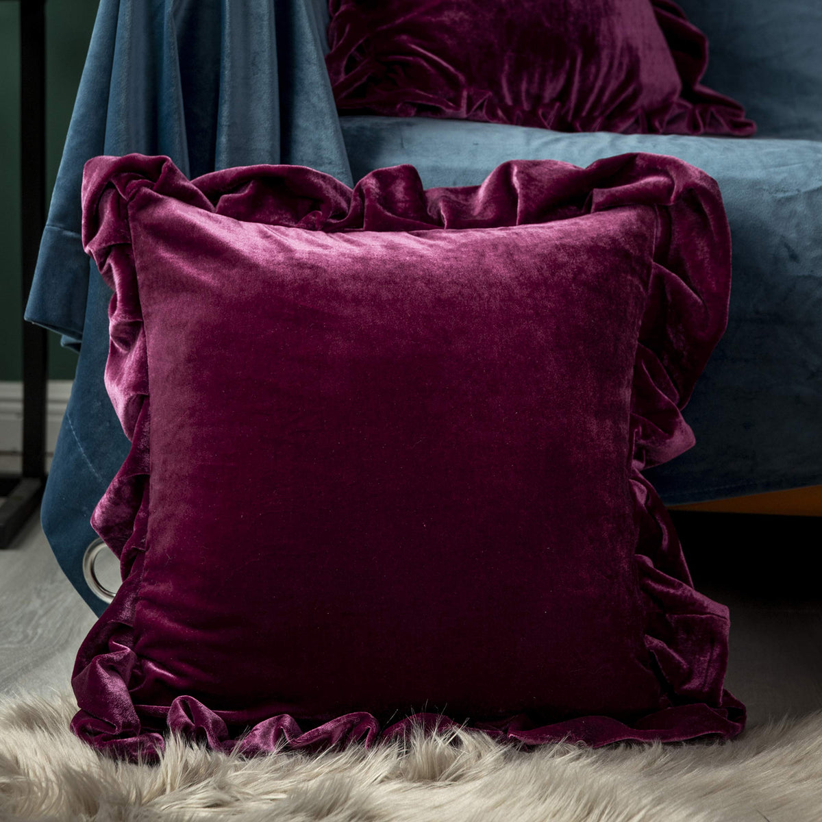 GLORY SEASON pleated-edge velvet cover elevates bedrooms with elegant texture.