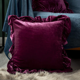 GLORY SEASON pleated-edge velvet cover elevates bedrooms with elegant texture.