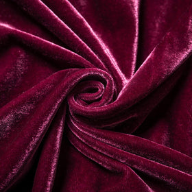 GLORY SEASON hidden-zipper pillow cover simplifies changing inserts with a clean, seam-free look.
