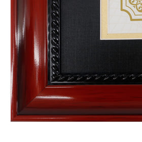 GMFrames frame shown on wall and on tabletop display