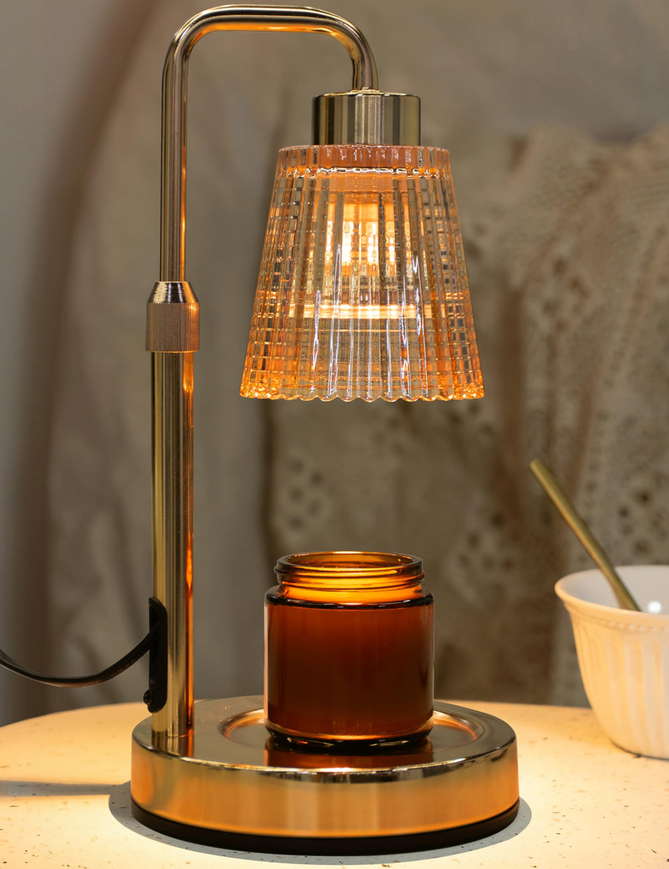 GODONLIF Gold Candle Warmer Lamp full view shows flame-free candle melting