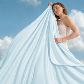 GOHERO cooling blanket on bed delivering cool comfort for warm nights