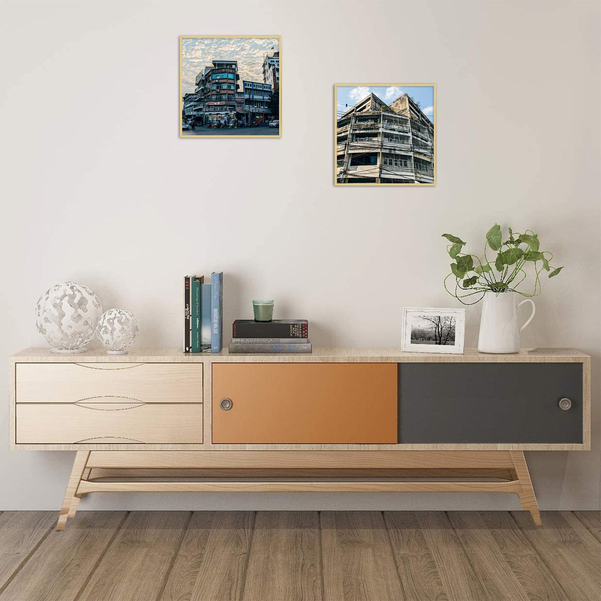Golden State Art removable 8x8 mat opening; easy swap between sizes.