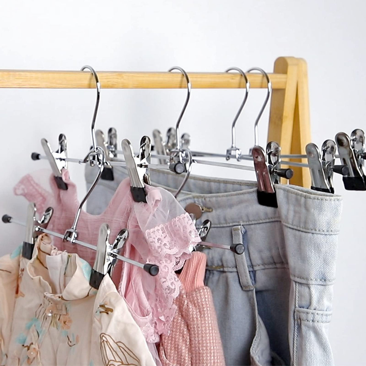 GoodtoU stainless steel hangers resist rust for daily use