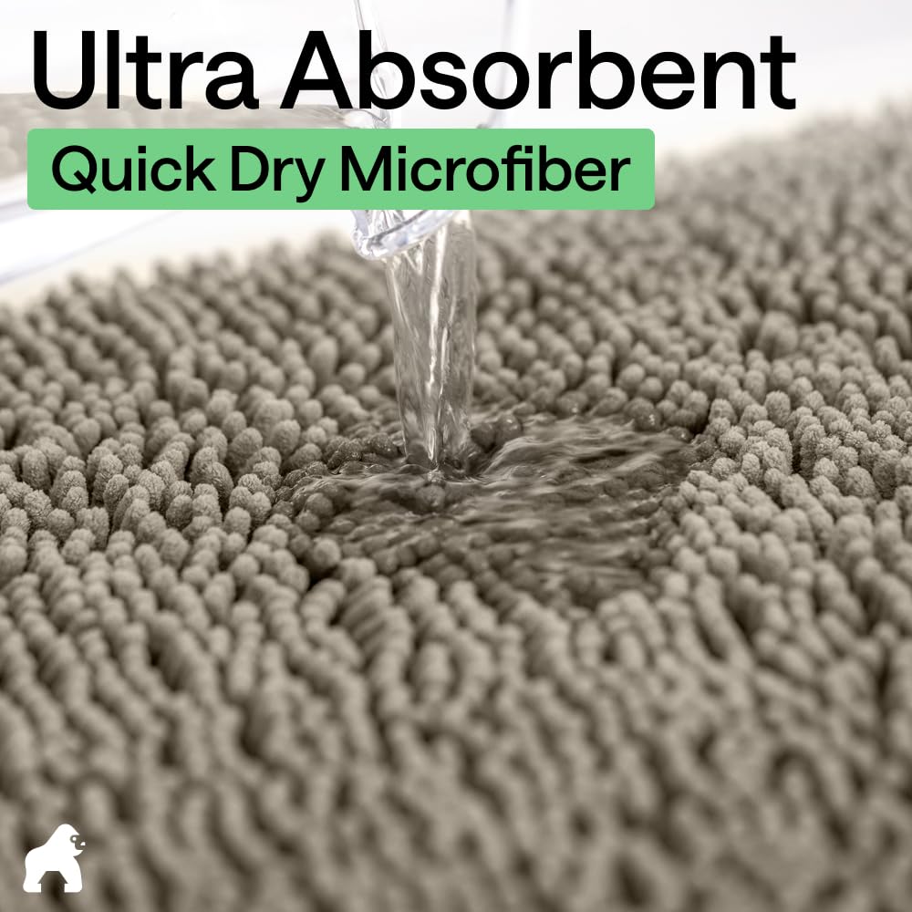 Quick-dry microfiber fibers help mats stay fresh between washes.