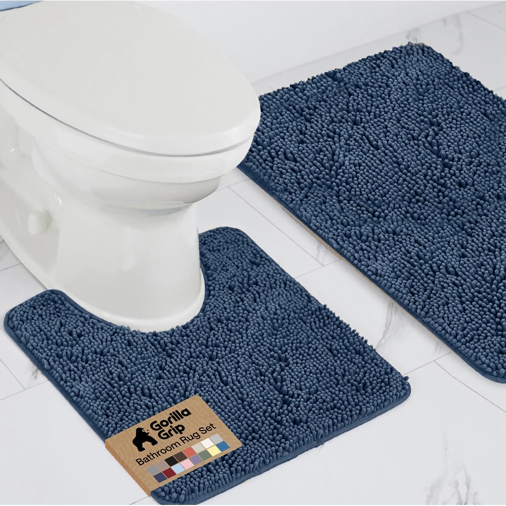 GORILLA GRIP bathroom rug close-up shows soft chenille for plush feet.
