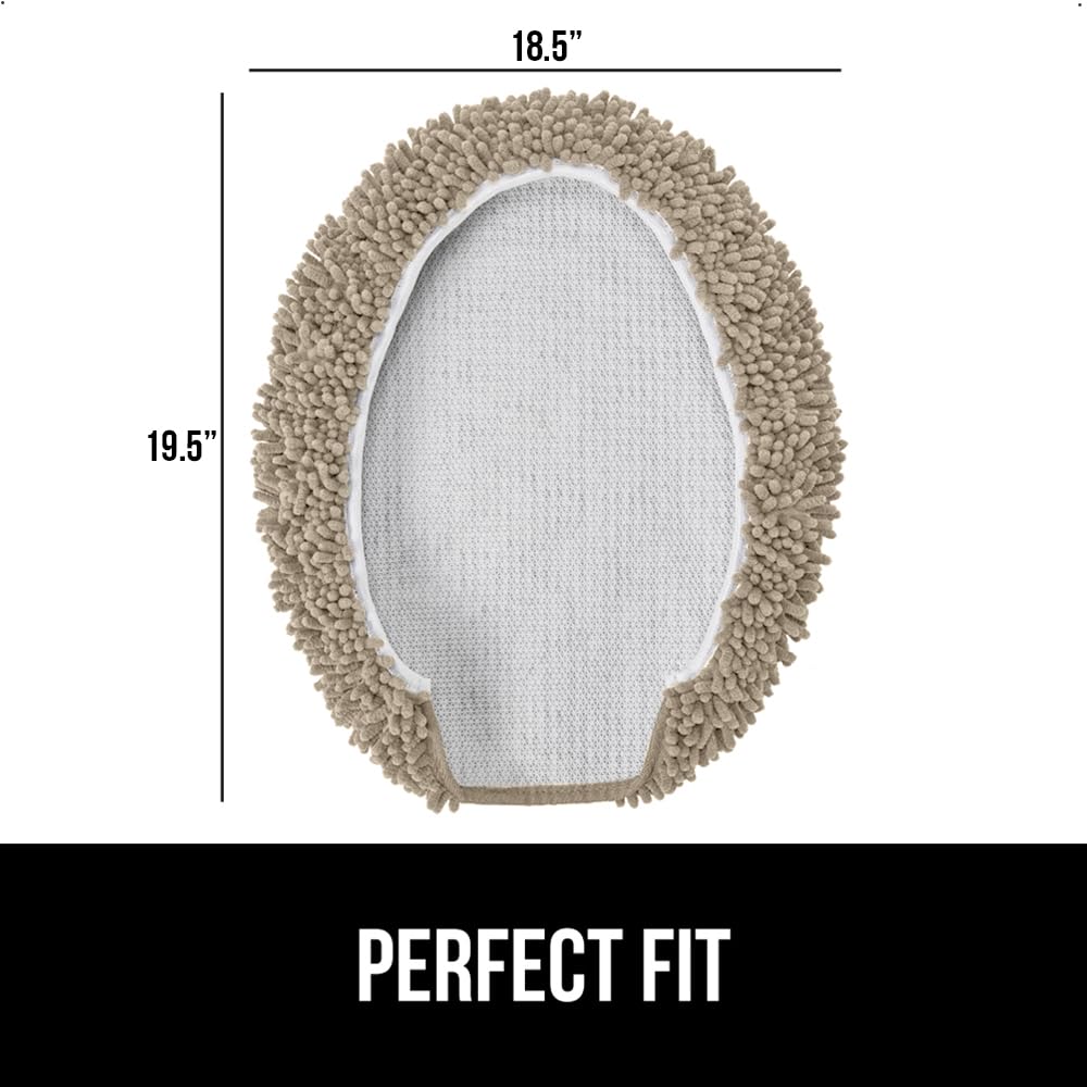 GORILLA GRIP elastic edges ensure a secure fit on most lids.