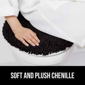 Gorilla Grip fit for round elongated lids illustrated by general lid alignment.