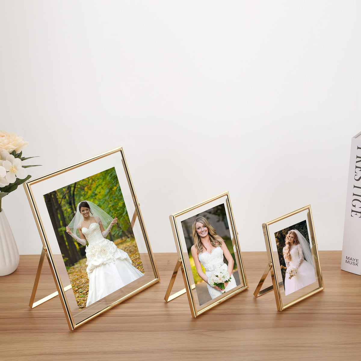 GorYeeFine gold pressed flower display frame idea.