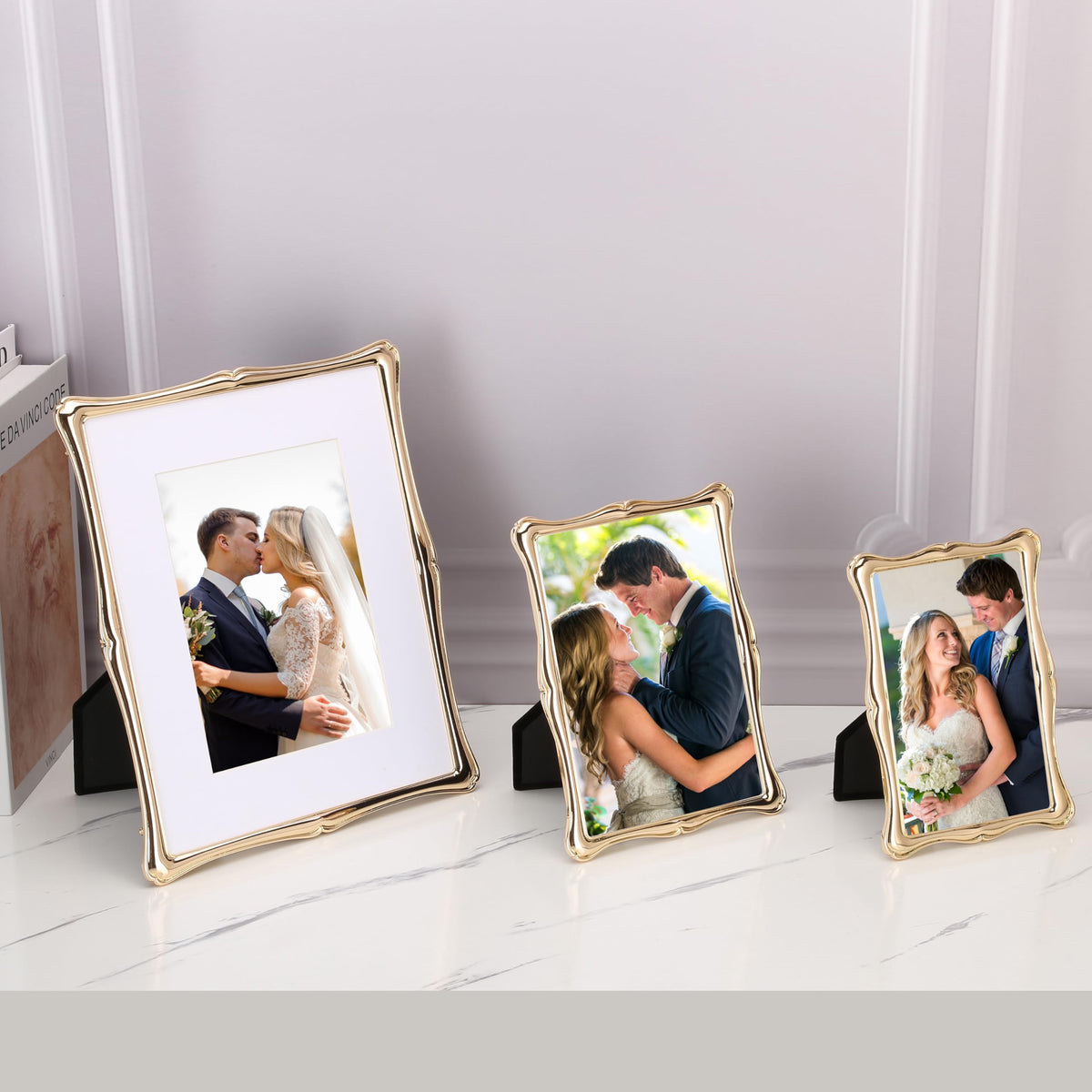GorYeeFine heavy-duty metal frame feels substantial and premium.