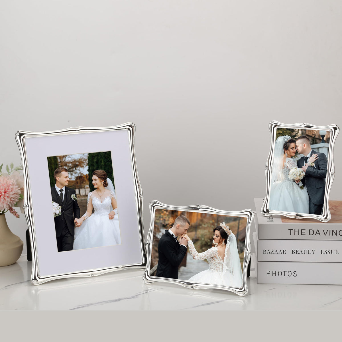 GorYeeFine 5x7 frame detail with polished edges for a refined look.
