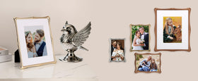 GorYeeFine 5x7 frame for tabletop display with flexible orientation.