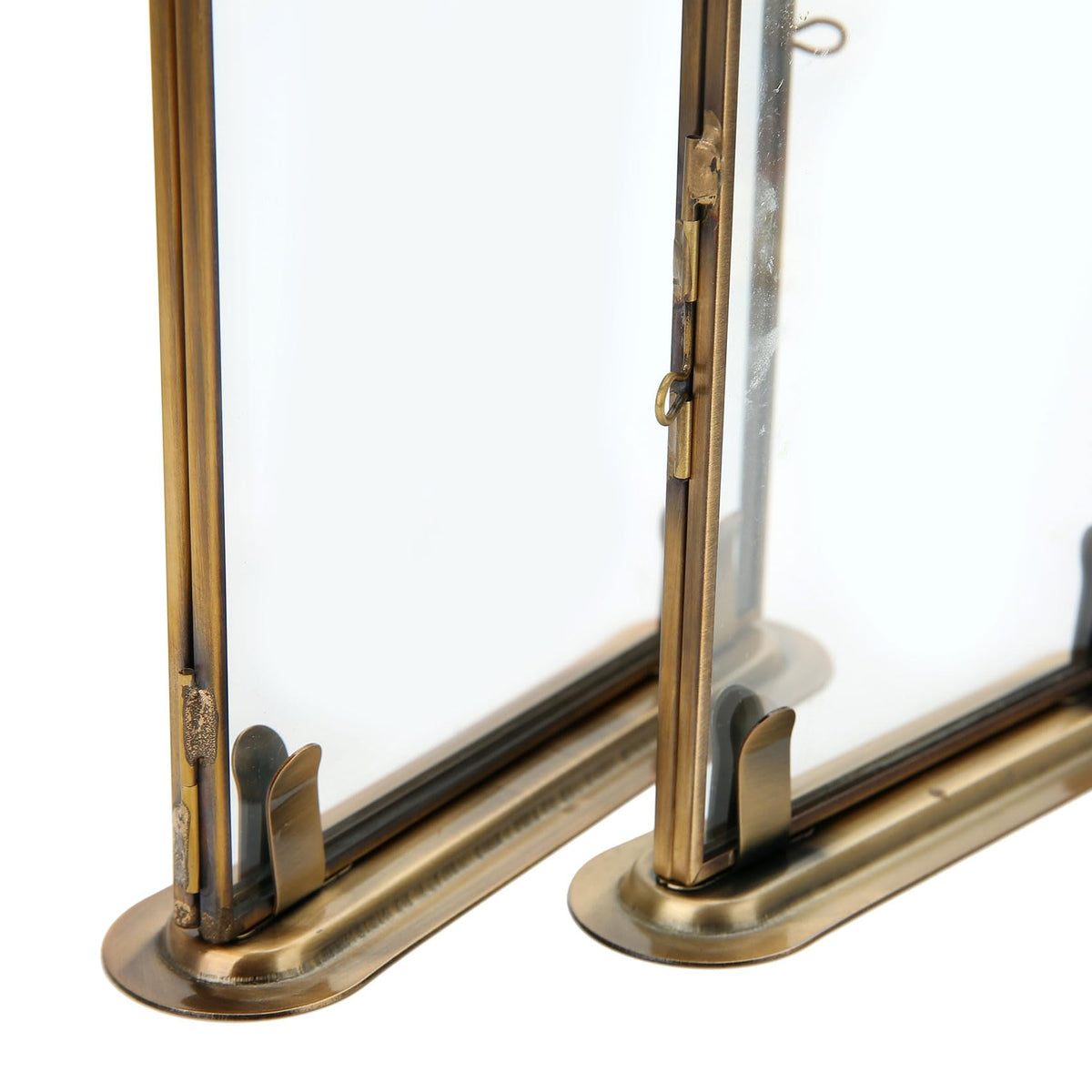 Goutangen frame presented as a thoughtful gift option.