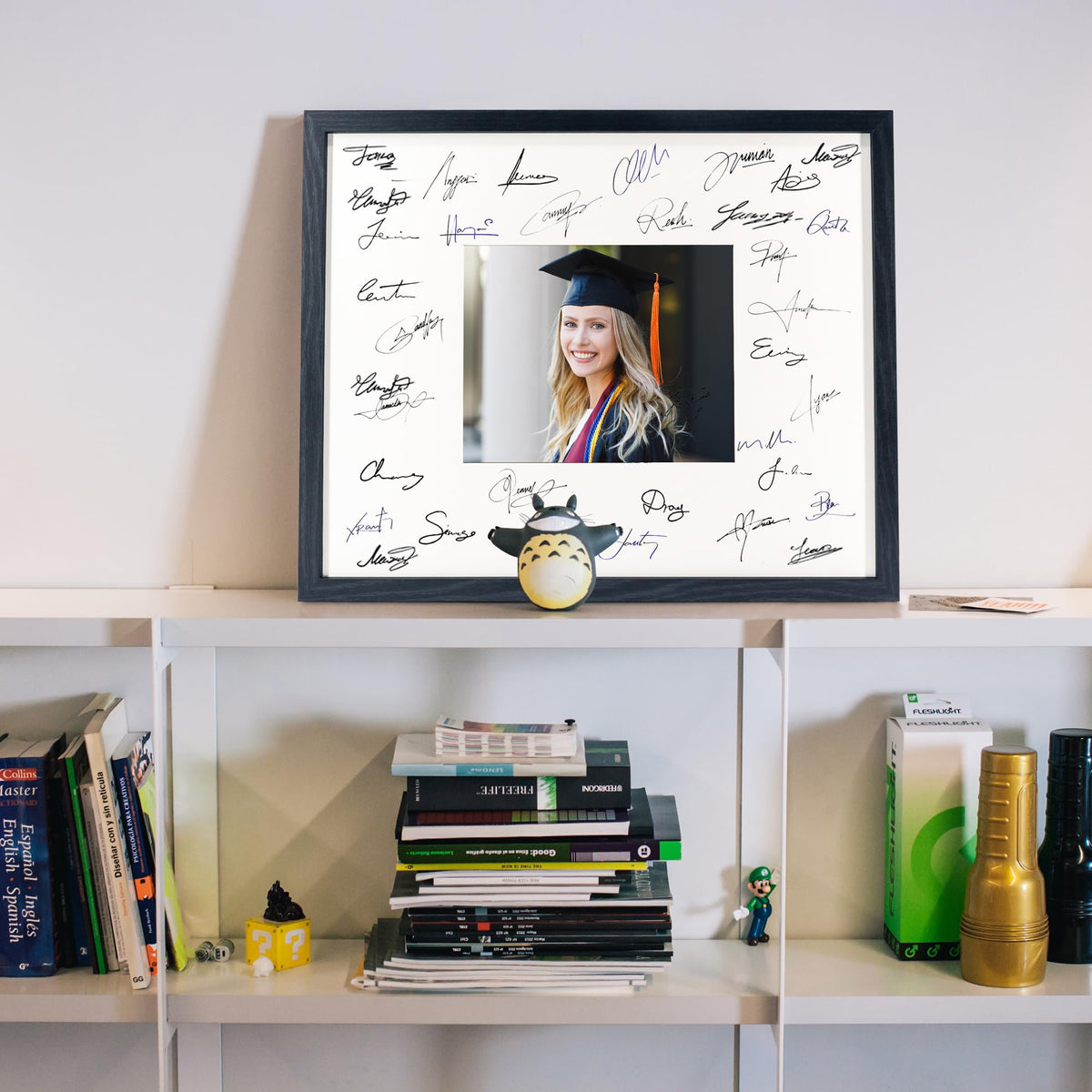 GraduationMall clear plexiglass front protects photos from dust.