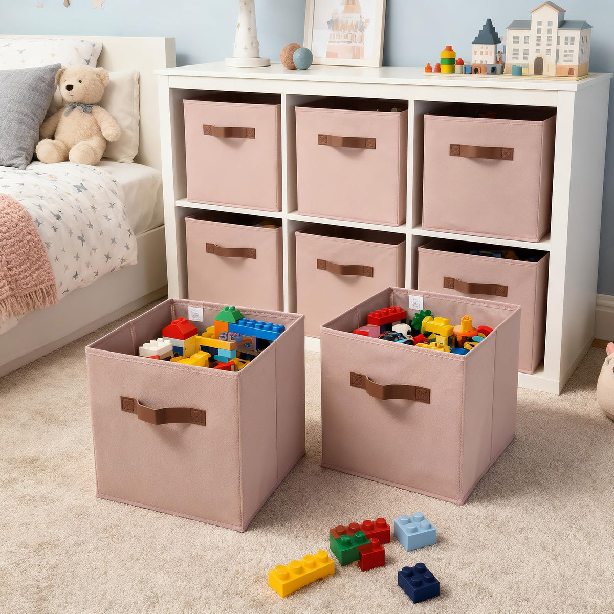 GRANNY SAYS breathable nonwoven fabric storage bin close-up demonstrates sturdy construction.