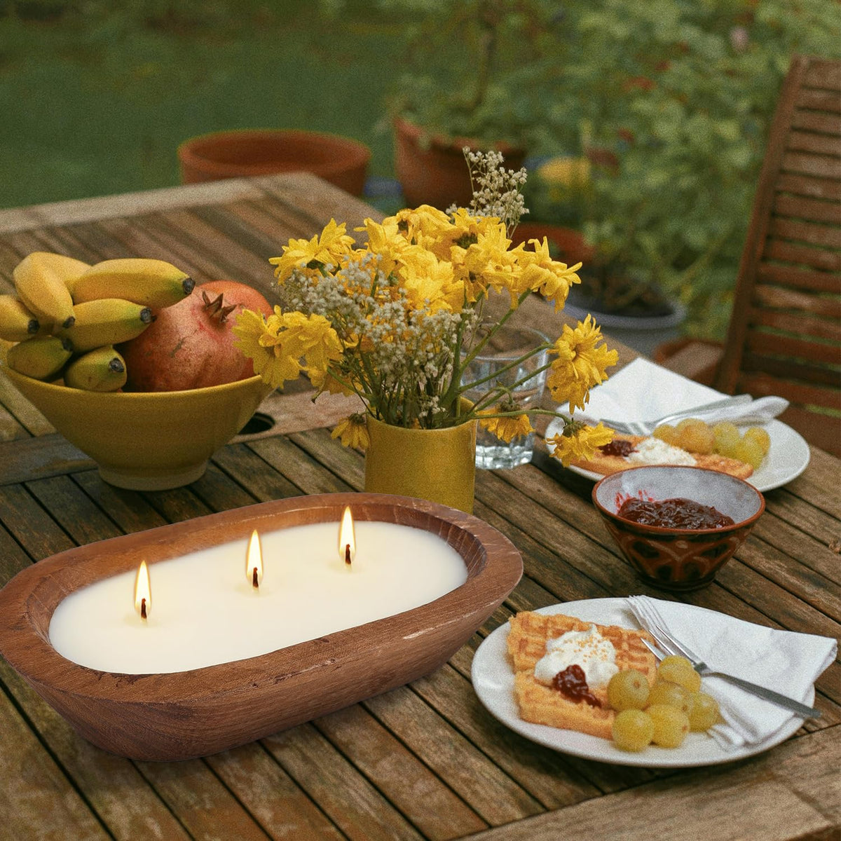 Grcdoyvl outdoor dining ambiance with subtle fragrance.