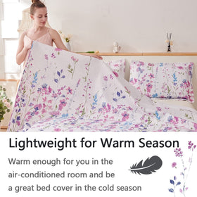 Green Essen floral coverlet enhances bedroom decor with botanical vibes