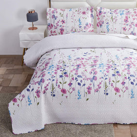 Green Essen summer floral quilt bedspread with lilac blooms for breathable comfort