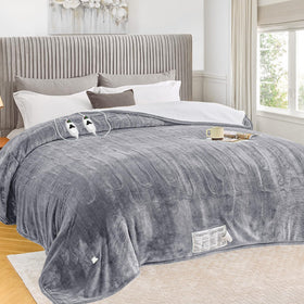 Greenoak heated blanket with dual-control panel for personalized warmth