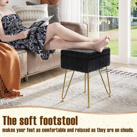 GREENSTELL stool features metal legs with anti-slip feet for stability.