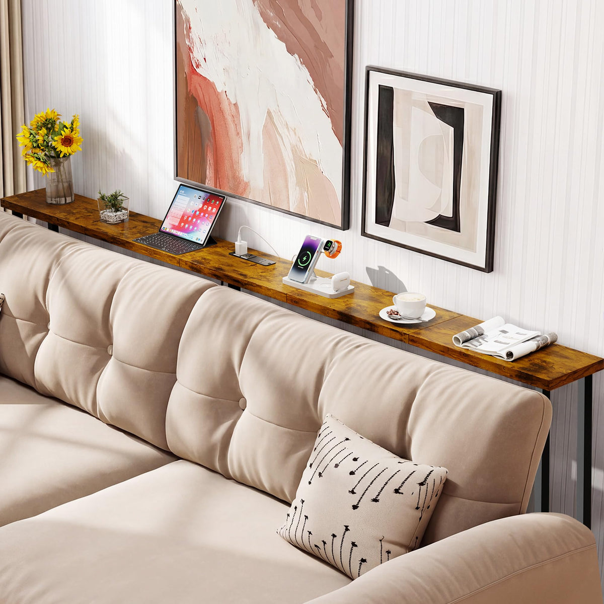GRLEAF built-in power strip with 2 AC outlets and 2 USB ports for convenient charging.