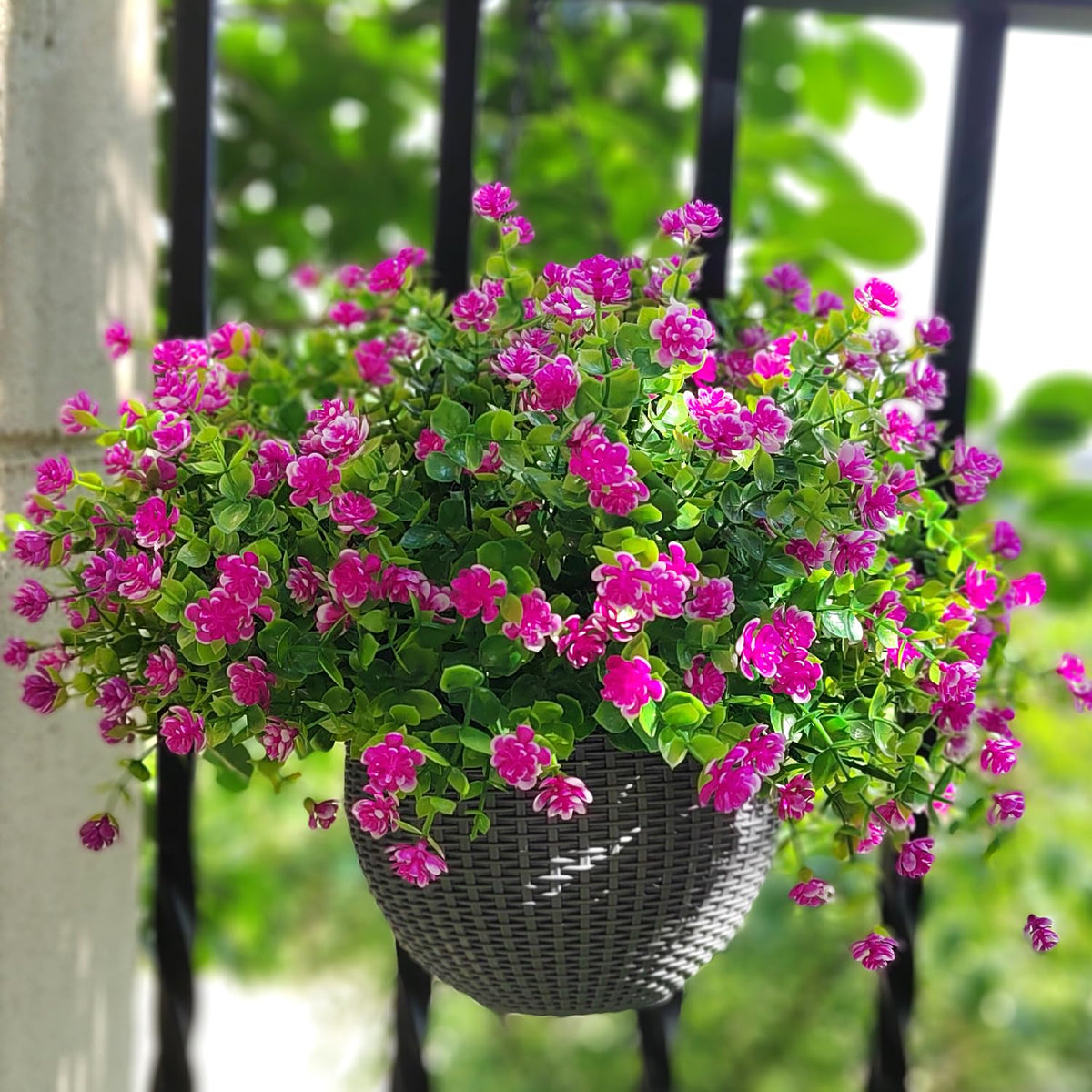 Grunyia 12 bundles outdoor faux flowers in magenta for hanging planters.