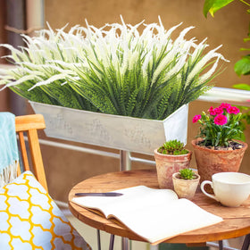 Grunyia lifelike leaves and stems add natural-looking accent for any space.